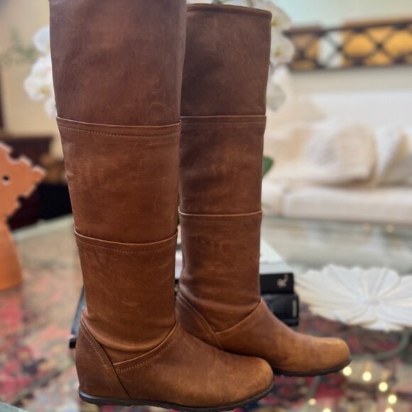 STUART WEITZMAN Brown Knee High Boots Distressed Leather Hidden Wedge Size 7 - Picture 3 of 12